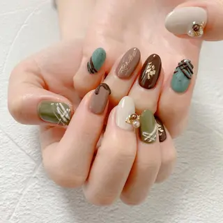 ネイル nailsalon Asryのネイルデザイン