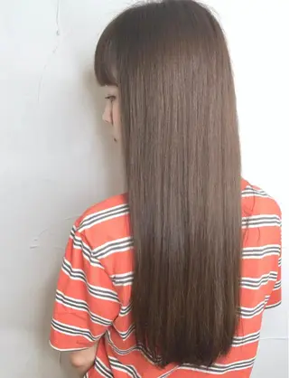 ロング カラー 🧸韓国/髪質改善 MOE🇰🇷🧸のヘアスタイル