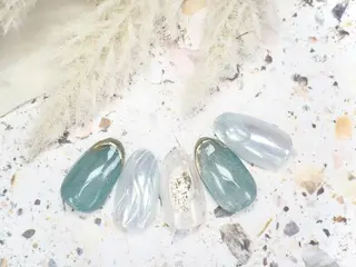 ネイル へぜリヒ ·もものネイルデザイン