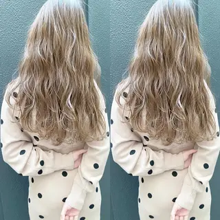 ロング カラー ⭐️横浜ブリーチ特化 美容師 堤涼⭐️のヘアスタイル