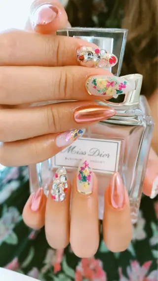 ネイル Petite Cannelle所属・Petite Cannelleのネイルデザイン