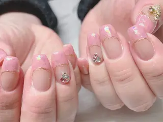 ネイル 芦辺 香奈のネイルデザイン