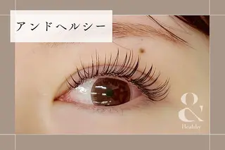 マツエク・マツパ manie Nail&Eyelash所属・小林 桃花のマツエク・マツパデザイン