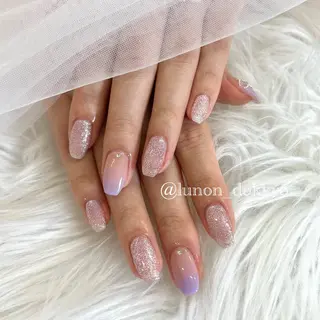 ネイル NAILSALON LUNON 獨協大学前駅店所属・LUNON 獨協大学前駅店のネイルデザイン