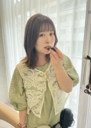 ミディアム Salon de Shioriのヘアスタイル