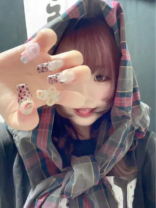 ネイル 黒川 実祐のネイルデザイン