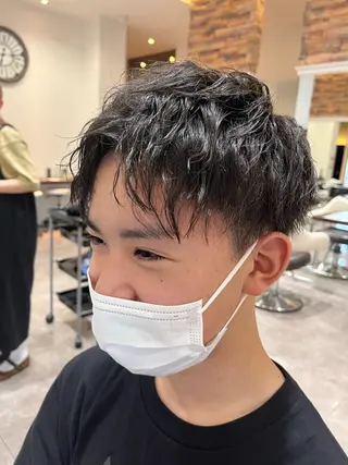 ショート パーマ メンズ Feel luce所属・坂野 智也のヘアスタイル