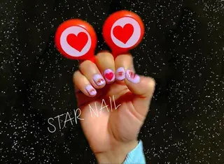 ネイル STAR NAIL所属・STAR NAILのネイルデザイン