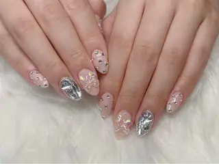 ネイル eyelash &nail SieG所属・SieG moeのネイルデザイン