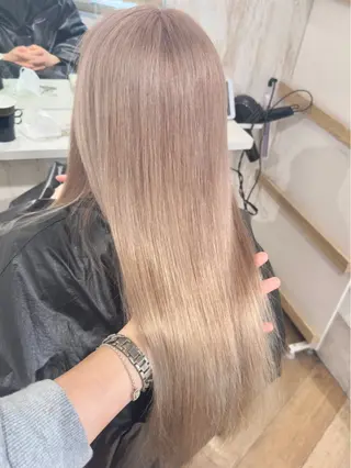 セミロング カラー 新宿/レイヤー/ ブリーチ/西川翔真のヘアスタイル