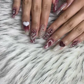 ネイル la vie  Luire所属・la vie Luire ｱｽｶのネイルデザイン