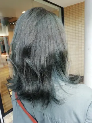 カラー 堀 望美のヘアスタイル