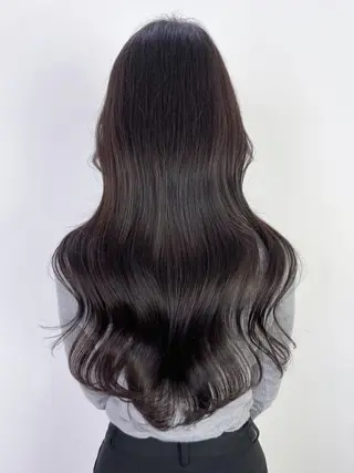 カラー セミロング ITbyALBUM 下北沢店のヘアスタイル