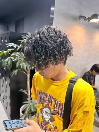 ミディアム パーマ メンズ 🔥メンズ特化🔥 藍斗のヘアスタイル