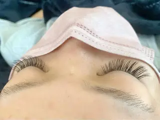 マツエク・マツパ salonLADYSTYLE所属・稲嶺 美華のエステ・リラクイメージ