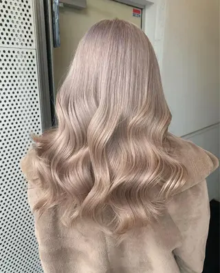 セミロング 韓×中くびれヘア💋 髪質改善宇塚元哉💓のヘアスタイル