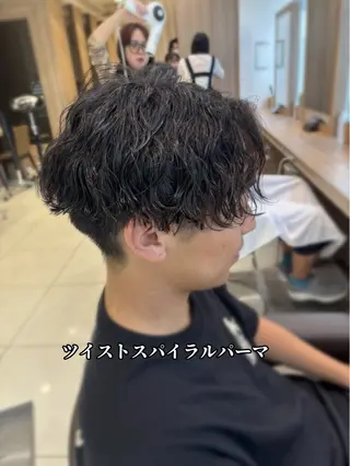 パーマ メンズ 波巻きスパイラル・ カルマ/aoiのヘアスタイル