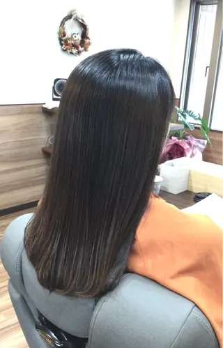 ロング カラー Annon プライベートサロンのヘアスタイル