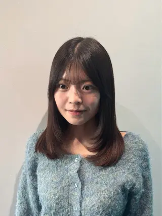 ミディアム 韓国ヘア AINA🐱のヘアスタイル