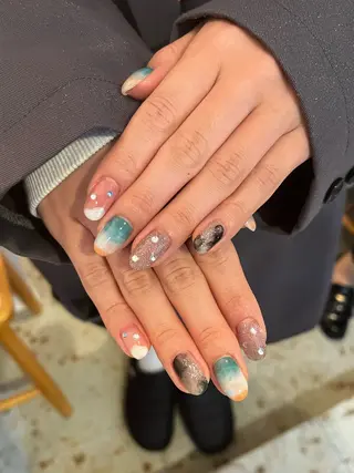 ネイル 文 /個性派ネイルのネイルデザイン