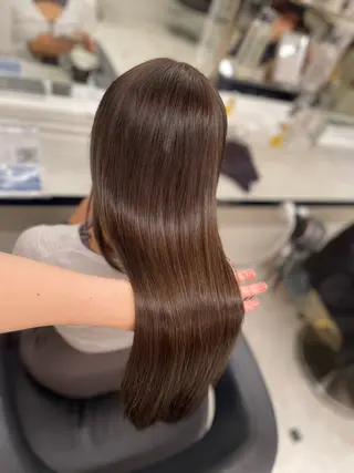 セミロング うる艶トレンドヘア 🕊️上野BABYのヘアスタイル