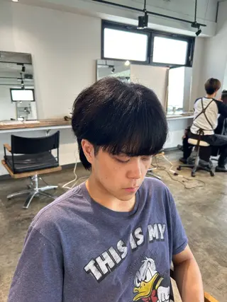 ショート メンズ become men's hair 名駅店所属・名駅/フェザーパーマ 韓国ヘア/森岡のヘアスタイル