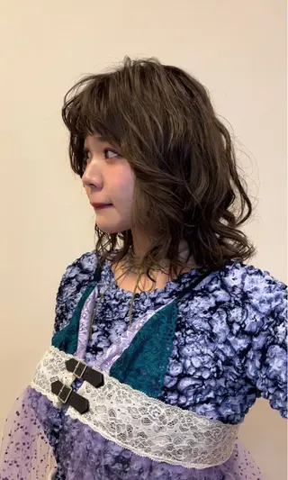 ミディアム anon所属・田中 結月のヘアスタイル