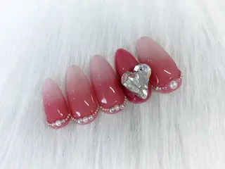 ネイル トータルビューティーサロンBeautiful Me,牛久店所属・beautiful me natsukiのネイルデザイン