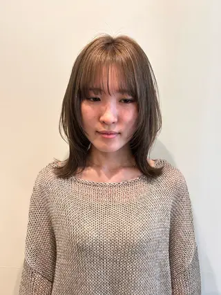 ミディアム カラー Luce所属・うる艶/韓国風　奈良 優輝のヘアスタイル