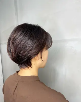 カラー 益 佑夏のヘアスタイル