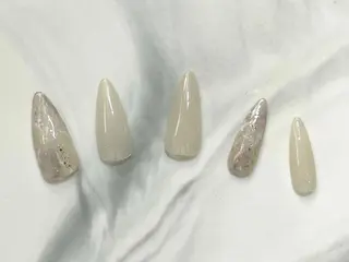 ネイル Neige所属・Neige 𓂃 aiのネイルデザイン