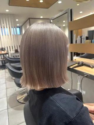 カラー 福井 美夢のヘアスタイル