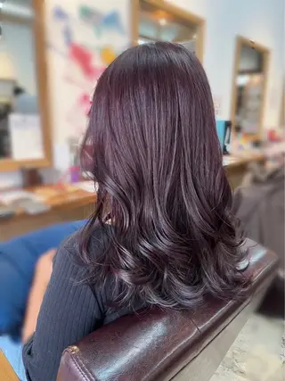 ロング カラー 上原 心のヘアスタイル