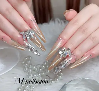 ネイル M🌷nail 長さだし専門店のネイルデザイン