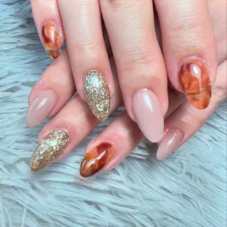 ネイル シェヌネイル JURAのネイルデザイン