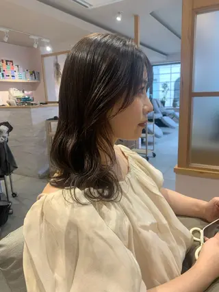 ミディアム カラー rio .のヘアスタイル