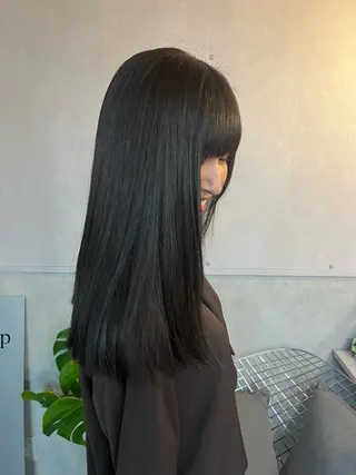 ミディアム ere 代々木公園所属・みほ/ニュアンス/ モード/艶カラーのヘアスタイル