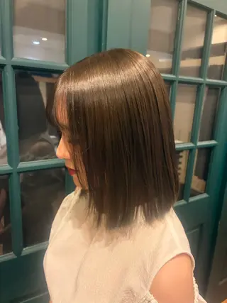 ミディアム 和田 和音のヘアスタイル