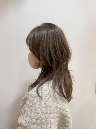 セミロング カラー ノーブル美容室イオン高橋店所属・鈴木 純子のヘアスタイル