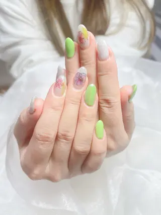 ネイル プライベートサロン WhiteLightのネイルデザイン