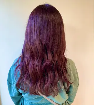 ロング noi MIKUのヘアスタイル