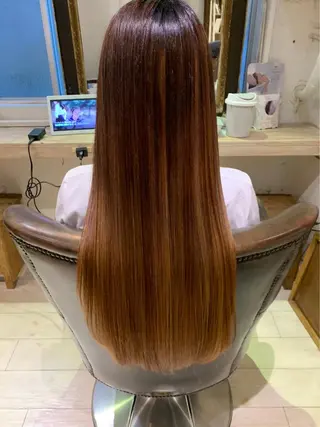 ロング 松本 莉央のヘアスタイル