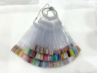 ネイル un Riche新宿 Hasuikeのネイルデザイン