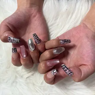 ミディアム mao .のネイルデザイン