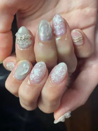 ネイル ニコネイル八王子店所属・永山 未蘭のネイルデザイン