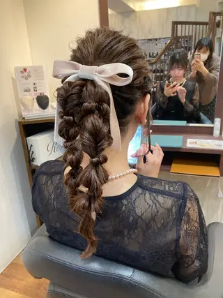 ヘアアレンジ MOLLASALON 浅香山店所属・ツジ モモカのヘアスタイル