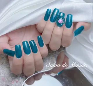 ネイル Alice 🪞のネイルデザイン