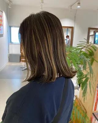 カラー Batta所属・坂上 岳のヘアスタイル