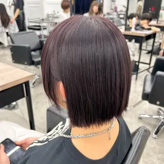 ショート カラー 💟艶カラー・トリー トメント/リサ🤍のヘアスタイル