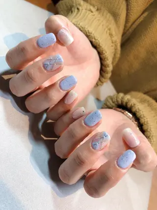 ネイル iiloo aromaworksのネイルデザイン